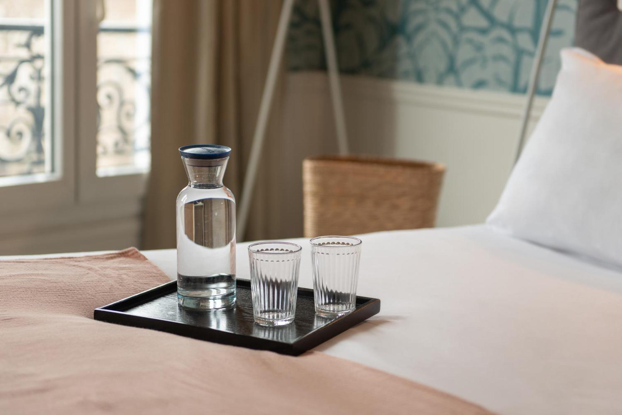 Hôtel Avama Prony Paris Ruang foto