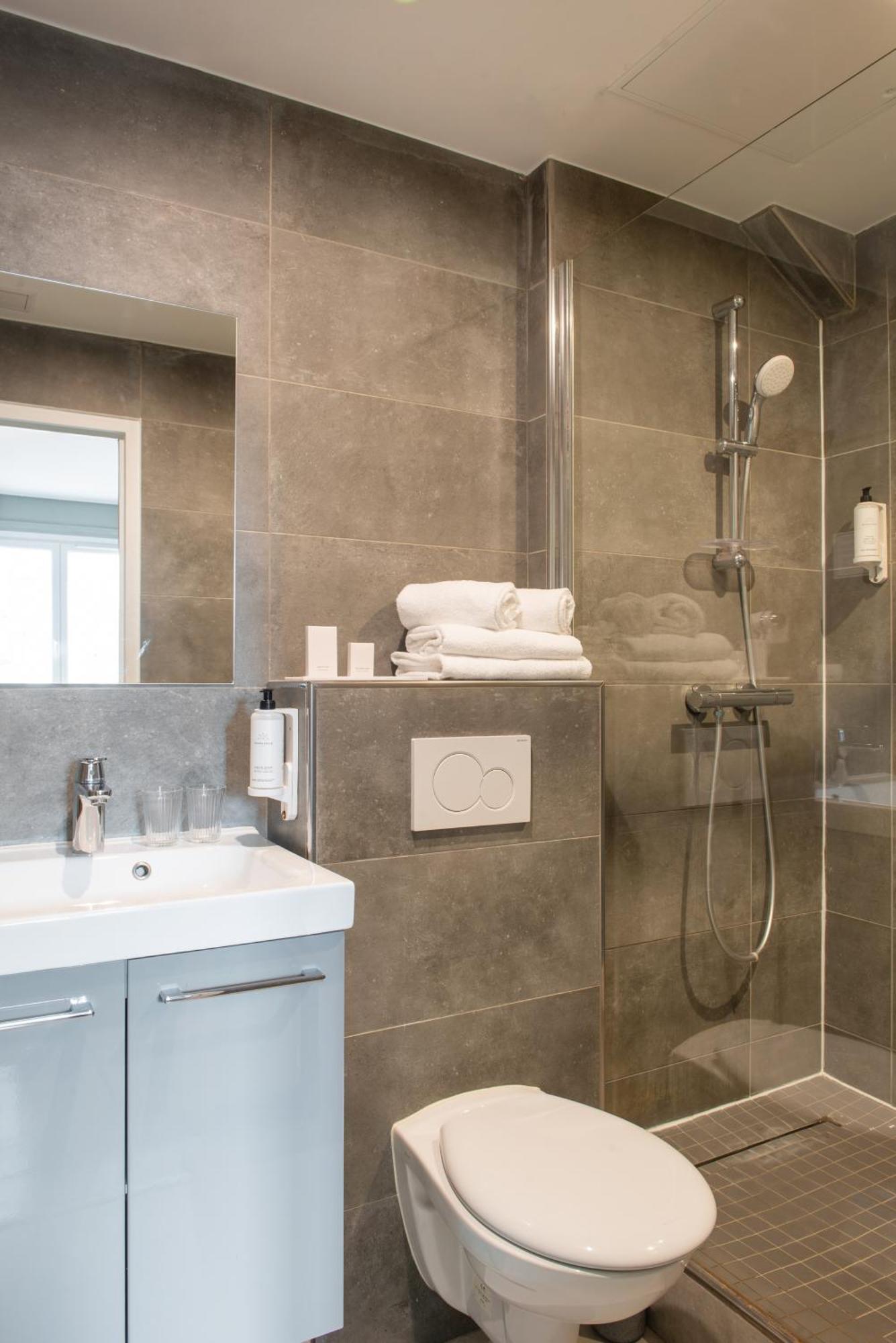 Hôtel Avama Prony Paris Ruang foto