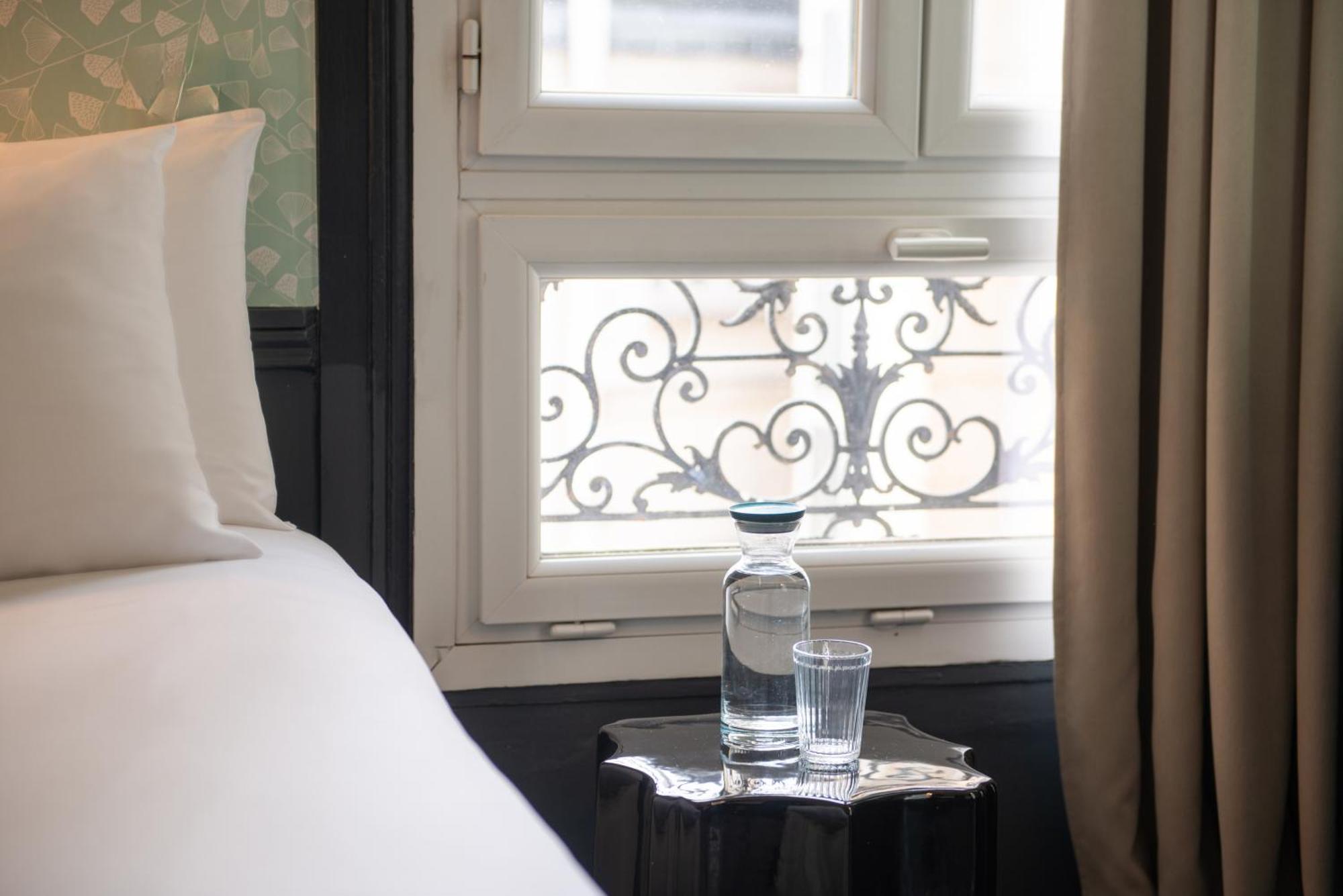 Hôtel Avama Prony Paris Ruang foto